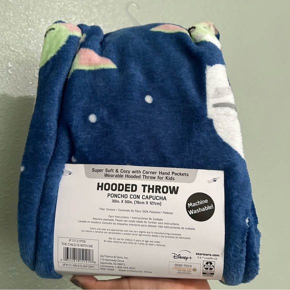 Star Wars Hooded Throw for Kids - Picture 2 of 3
